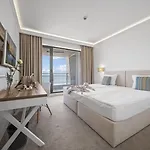 Hvd Nympha (adults Only) 4*